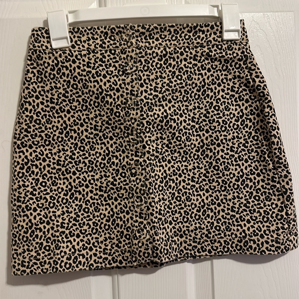 Women’s Leopard Skirt